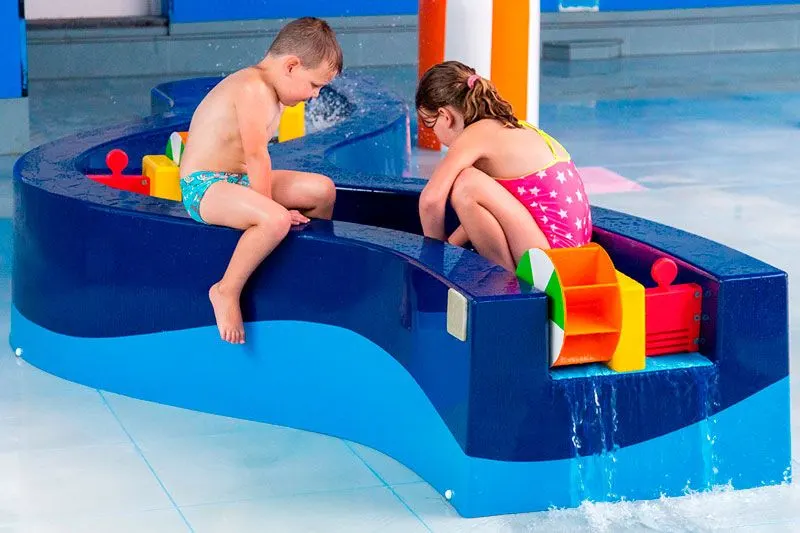Interactief waterspel watergoot van Pooljoy